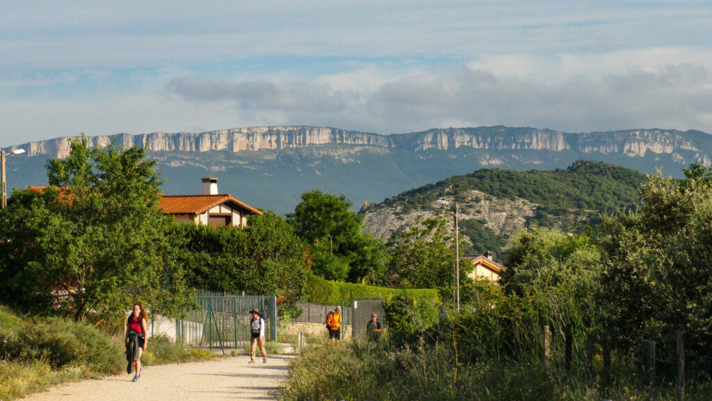 Vita-in-cammino-di-santiago-de-compostela-camminare-trekking-sentieri-italia-europa-spagna-Navarra-estella